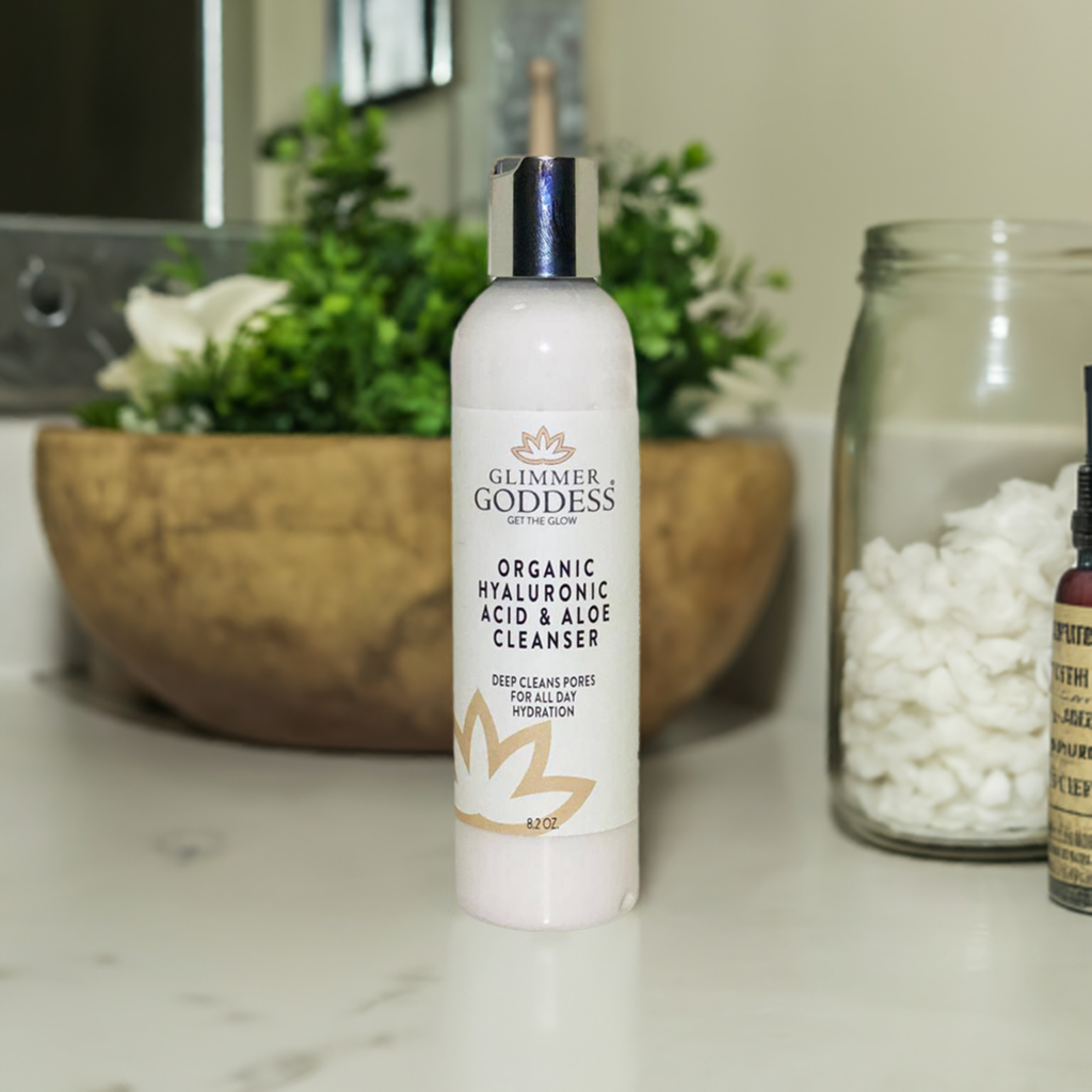 Organic Hyaluronic Acid & Aloe Micro Pearl Cleanser